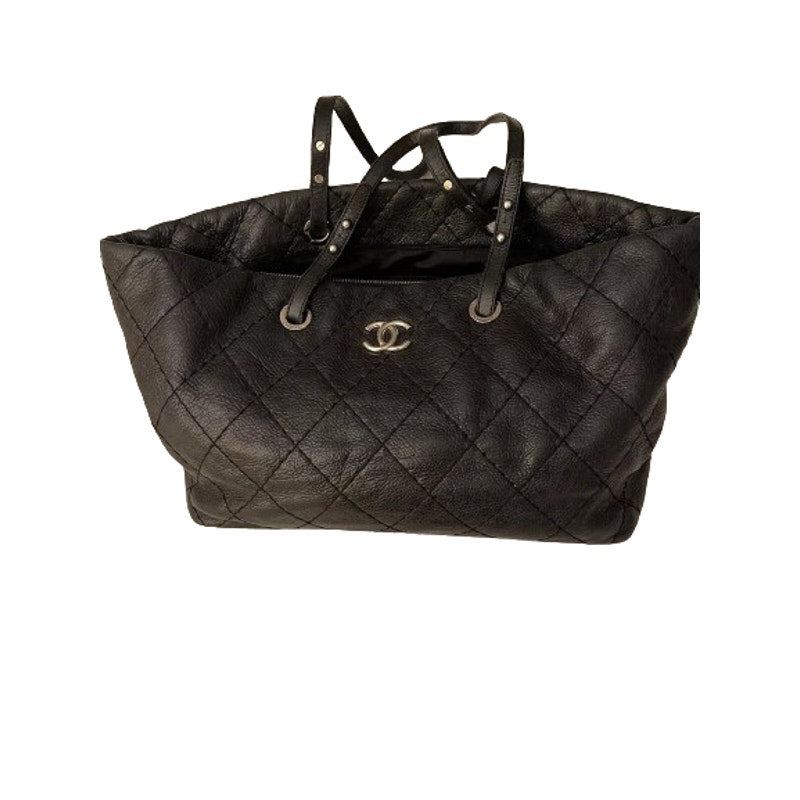 Authentic CHANEL Tote Bag Black