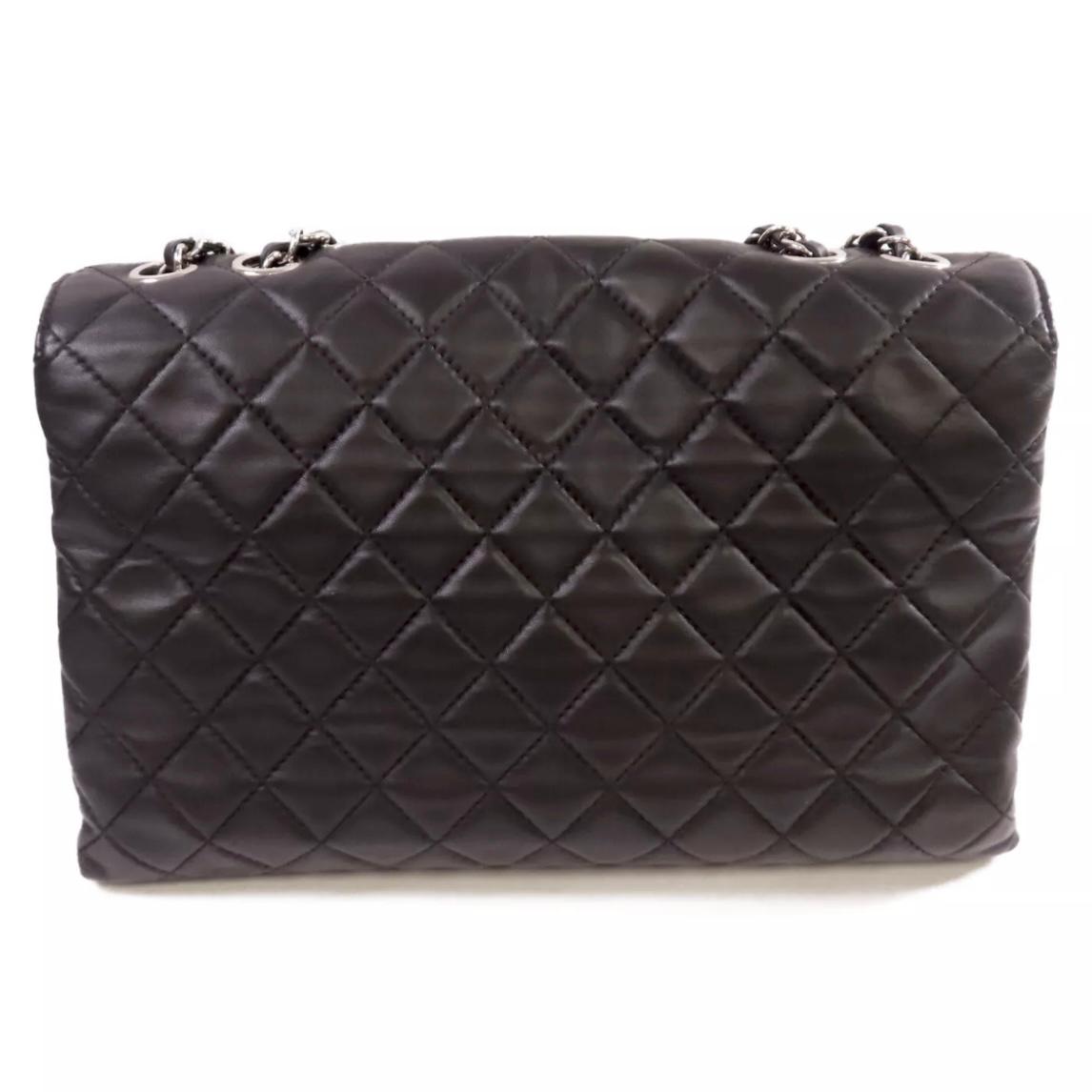 Authentic CHANEL Lambskin Leather Quilted CC Chain Shoulder Bag Black