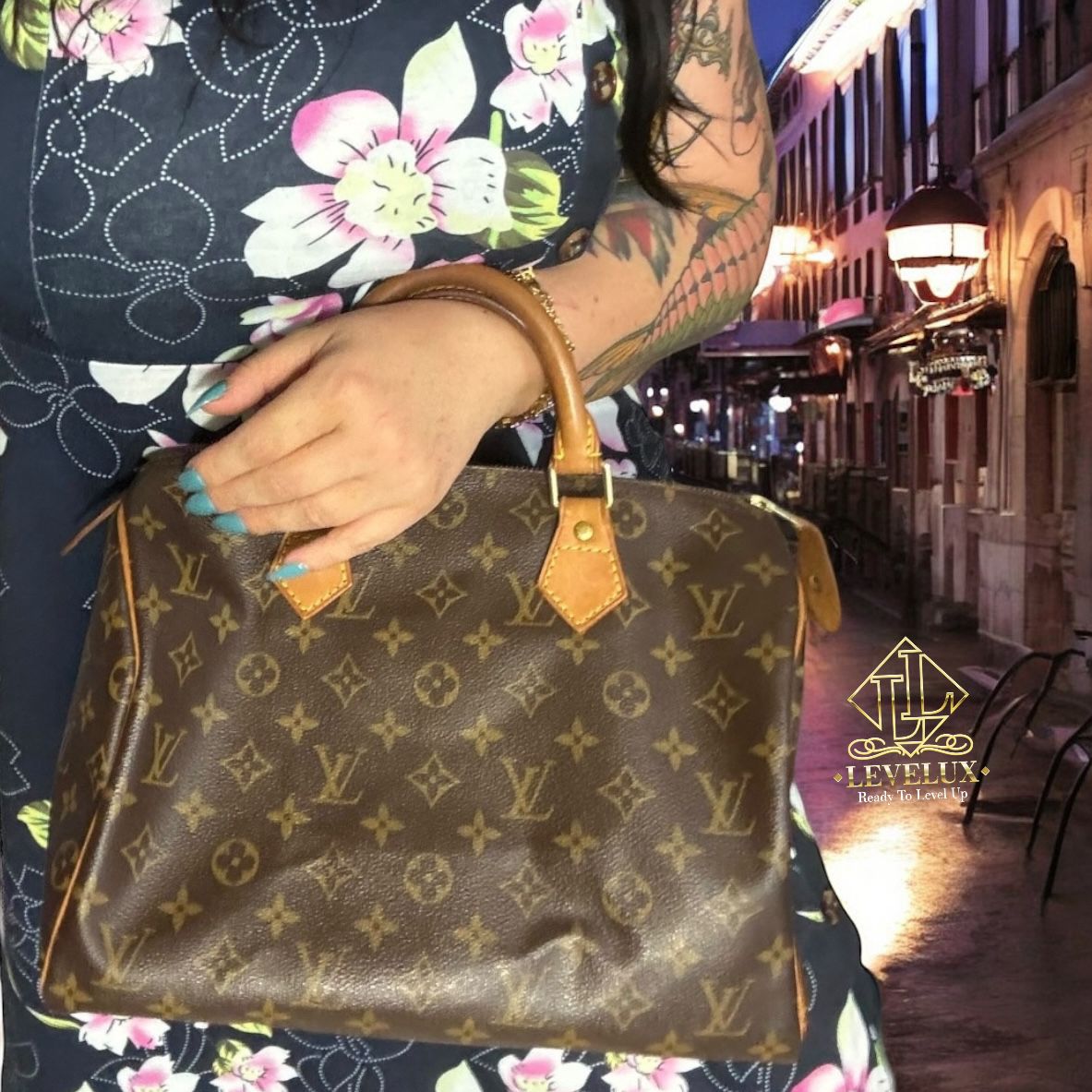 Authentic Louis Vuitton Speedy 30 Monogram Handbag