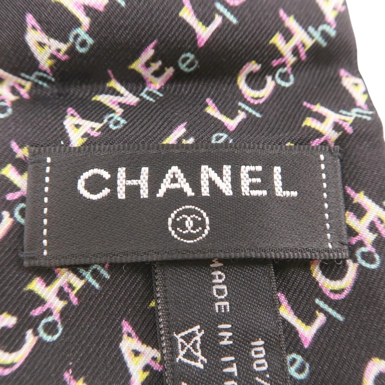 Authentic CHANEL CC Scarf Scarves Silk